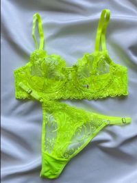 Arona Γυναικείο Σετ με Δανδέλα Σουτιέν+String Green Fluo